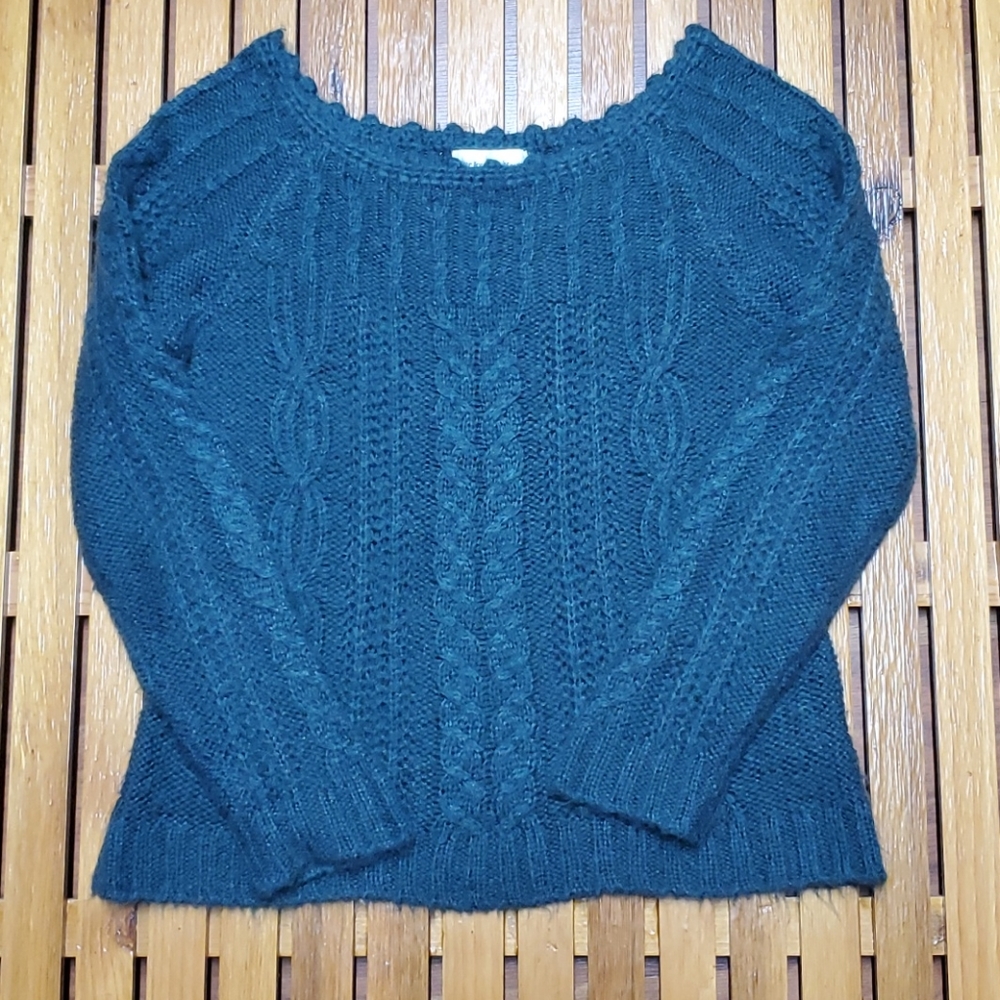 St. John's Bay - green sweater